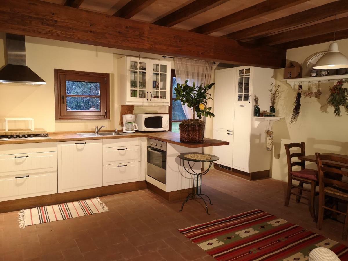 Rose Cottage Tuscany Фоздіново Екстер'єр фото